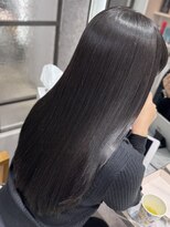 エミリー(Emily)&nbsp;自然な縮毛矯正