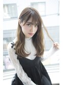 【salon de MiLK 原宿】耳かけ斜めバング×ハニーヘア
