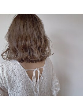 ジジ フルアヘッド(Gigi fullahead) ミルクティーベージュ