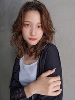 カンナ(Canna)&nbsp;韓国風ヘアー/フェザーバング/カーキグレージュ/髪質改善/20代