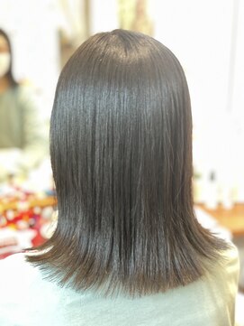 ヘアーアンドスパ ロココ(HAIR&SPA ROCOCO) ストレートで美髪