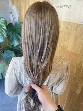 ソル(SOL by INFINI) SOL/小森/ハイトーンベージュ/可愛い