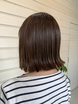 ラコスタ(LaCosTa)&nbsp;赤み消しカラー大人かわいいショコラアッシュ外ハネ結べるボブ