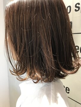 ヘアブランコブランコ 横浜(hair blanco_blanco) 似合わせカット/くびれヘア/デザインカラー/艶ボルドー[横浜駅]