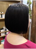 前下がりショートボブ