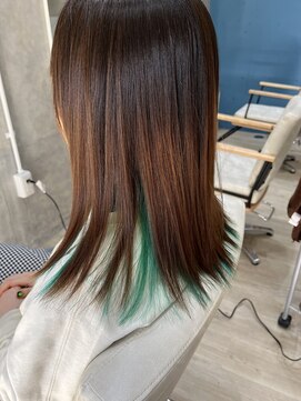 エテナ(etena) ターコイズカラー☆外はねボブ