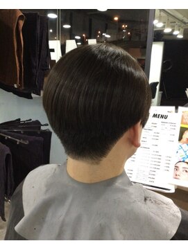 ラフ 難波店(LAFF) #黒髪#ボブルフ#ネビージュ#小顔#ワンレン