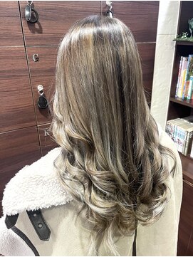 ファーレンピュアスウィート(fahren-pure-suite) バレイヤージュsilver