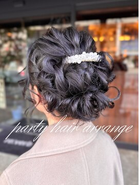 カフェアンドヘアサロン リバーブ(cafe&hair salon re:verb) party hair arrange