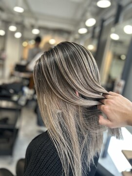 ラフ 難波店(LAFF) #黒髪#ボブルフ#ネビージュ#小顔#ワンレン