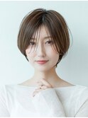 ショートヘア丸みショート似合わせイメチェンオリーブベージュ