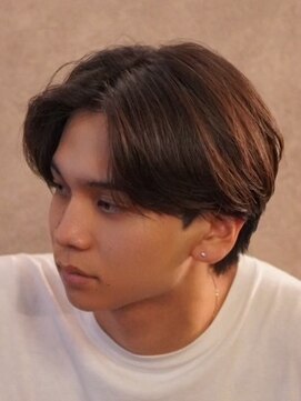 ノーエン(noen) メンズカット/縮毛矯正/ストレートパーマ/センターパート/眉毛