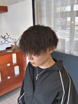 ノイ(noi)&nbsp;縦落ちツイストパーマ