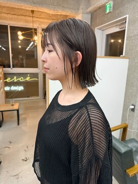 エヴァン(HEVIN) オリーブグレー☆外ハネボブ