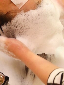 ヘアーサロン パキア(Hair Salon Pakia)の写真/今話題のmarbb導入サロン♪贅沢で本格的なヘッドスパをご提供◇毎日頑張る自分へのご褒美に…＊