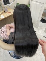 ミニョン(& mignon) 縮毛矯正/ブルーブラック