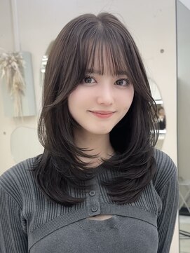 ビューブルー 亀戸錦糸町(VIEW BLUE) 【顔周りレイヤー】黒髪カタログ/クラゲヘアー/小顔に見せるヘア