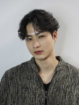 Men's Hair / Eyebrow salon BLANK TOKYO 渋谷店【ブランクトーキョー】 メンズパーマ/ダウンパーマ/フェザーパーマ[渋谷/渋谷駅/men's]