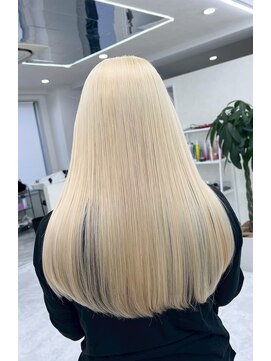 ルミエール バイ エイルリュクス(Lumiere by EirLUXE) ダブルカラー/髪質改善/インナーカラー/ブリーチ/縮毛矯正