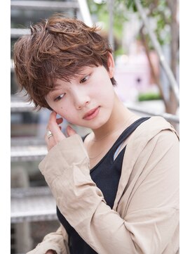 エース (ACE) ACE LAモカピンクベージュ×くせ毛パーマ