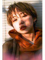 テトヘアー(teto hair) マッシュショート、ブロンド、マニッシュショート