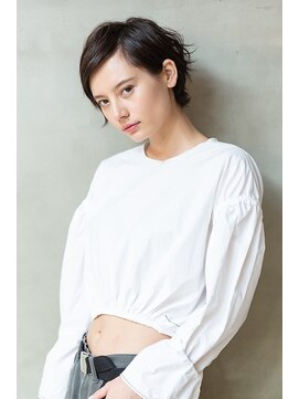 イグレックビス(igrek bis) 耳かけエッジショート　IGREKBIS渋谷