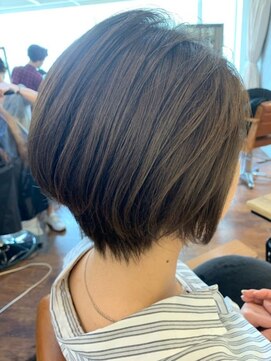 ネウィ ハウオリ 札幌駅前(newi hau'oli) ●大人かわいい小顔ひし形ショートボブ20代30代40代