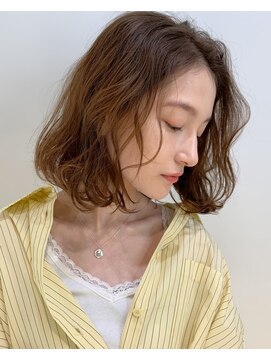 グッデイ ヘアー(GOOD DAY HAIR) エアリーミディ ショートパーマ黒髪 黒髪 ホワイトアッシュ