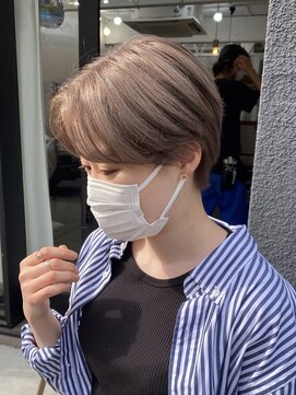 アメリ(AMELIE) ハイライト ショート