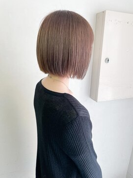 キャンバス バイ ネオリーブ 横浜西口(Canvas by neo.) ミニボブ ぷつっとボブ ブリーチ グレーベージュ