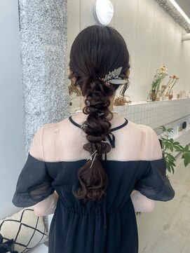 リル(re'll) 《花屋併設》編み下ろし[ヘアセット]