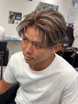 キング 枚方店(K!ng) 縮毛矯正髪質改善ハイライトレイヤーカット枚方美容室エクステ