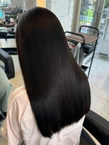 驚きの変化！髪質改善で生まれ変わった艶髪