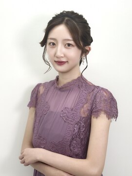 ステラ(Stella) 結婚式ヘアお呼ばれ編。リボンまとめ髪VOL1.0