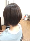 ショートボブ