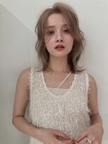 イェッカ(YECCA)&nbsp;ミディアムレイヤー×柔らかベージュ