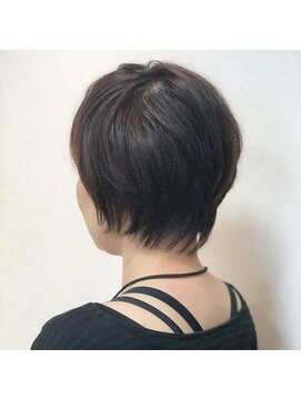 ヘアーアンドメイク ヒューラ 立川店(HAIR&MAKE hurra) ミディアムショートスタイル