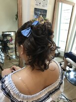 ロカット サロン(Roquat Salon)&nbsp;ふわふわポニーアレンジ【ヘアアレンジ　立川/立川南/八王子】