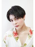 小顔効果抜群！シルエットで差をつけるショートスタイル！
