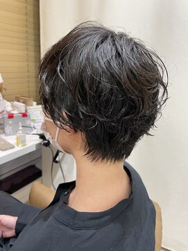 ボネッカ 鶴見(BONECCA) ショート×パーマ【上岡茉央】