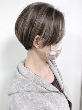 モリオフロムロンドン 原宿本店(morio from London) 【morio原宿】ハンサムショート　ハイライトカラー