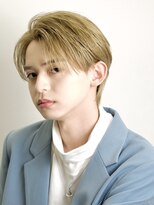 オーシャントーキョーオーバー 渋谷(OCEAN TOKYO OVER)&nbsp;韓国ヘアカルマパーマコンマバングセンターパート黒髪ウルフ