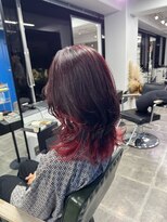 コントラストレッドカラー