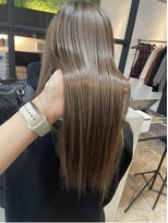 ヴィオラカラー(VIOLLA COLOR)&nbsp;艶ストレート×透明感カラー/小倉