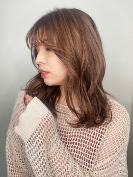 カバーヘア ブリス 大宮西口(COVER HAIR bliss) センターパートハイライト小顔くびレイヤーp1大宮20代30代40代