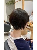 忙しい方でも簡単に決まる女性らしい丸みのあるショートボブ
