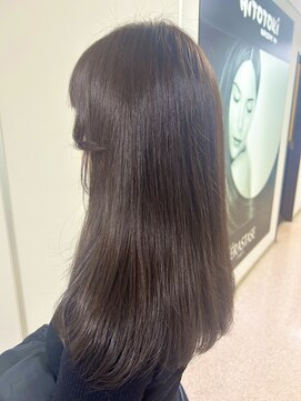 ツヤ感ピンクブラウン　レイヤースタイル