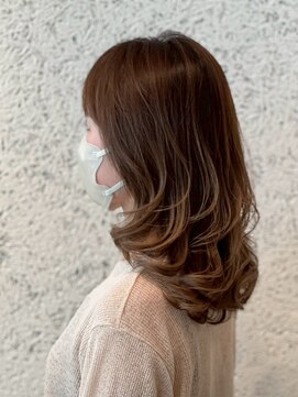 DAMANI 表参道 髪質改善/ヘッドスパ/ハイライト/白髪染め/白髪ぼかし/縮毛矯正 似合わせカット/ミディアムレイヤーカット[表参道駅]