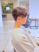 ダブルアール(RR MEN'S SALON)&nbsp;MEN’S/リバースセンターパート/ニュアンスパーマ/由比ヶ浜