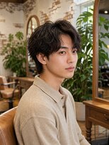 カラン エ ノエル(Calin et Noel)&nbsp;センターパートニュアンスパーマ毛流れショート束感ヘア
